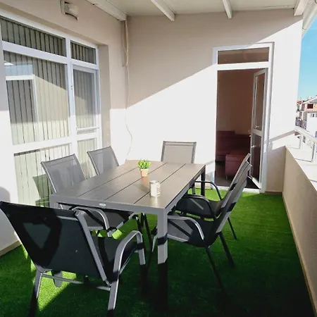 сатурн Apartment Pomorie